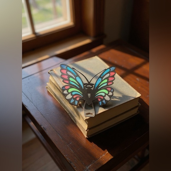 Boho butterfly candle holder - Picture 1 of 12